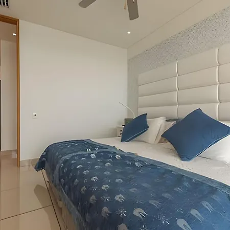 Lujoso Apto Con Vista Al Mar - H2 Hyatt 1806 Apartment *