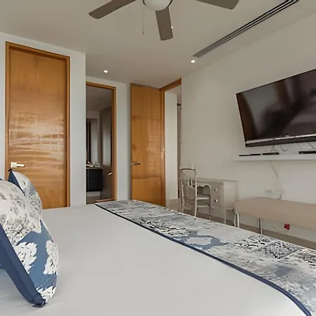 Lujoso Apto Con Vista Al Mar - H2 Hyatt 1806 Apartamento *