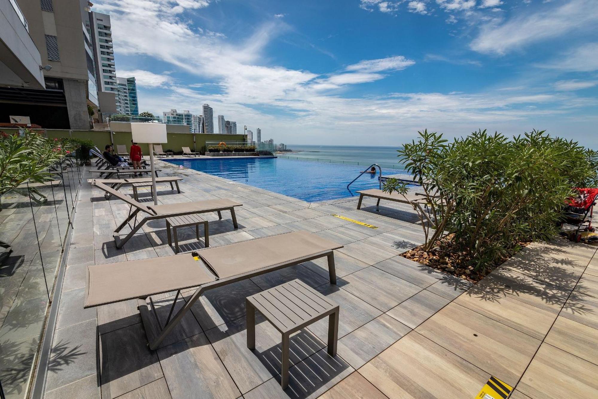 Apartamento Lujoso Apto Con Vista Al Mar - H2 Hyatt 1806